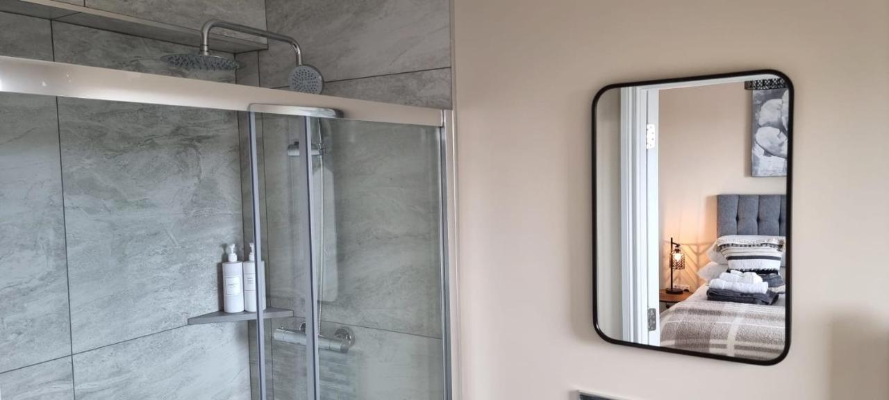 The Quays Apartment Annalong Bagian luar foto