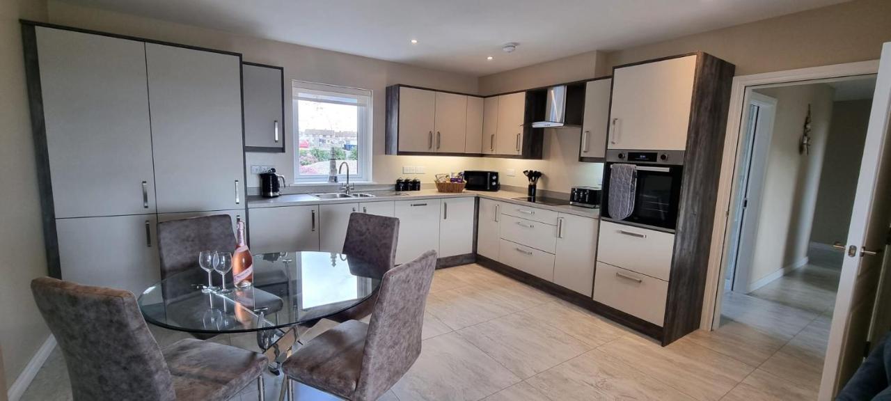 The Quays Apartment Annalong Bagian luar foto